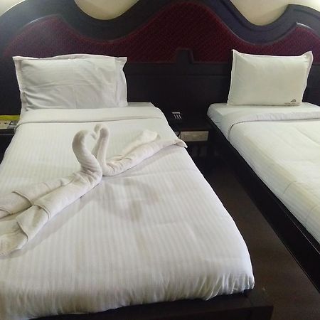 Indraprastha Beach Resort 瓦尔卡拉 外观 照片