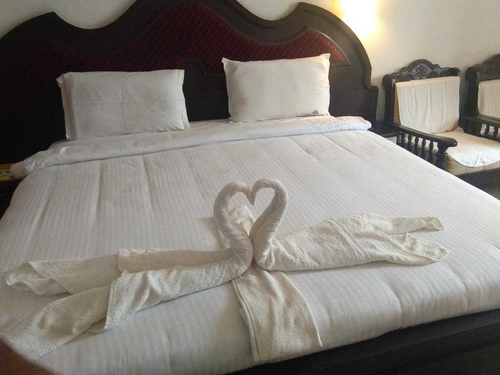 Indraprastha Beach Resort 瓦尔卡拉 外观 照片