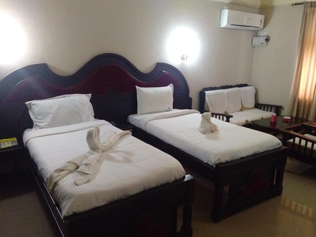 Indraprastha Beach Resort 瓦尔卡拉 外观 照片