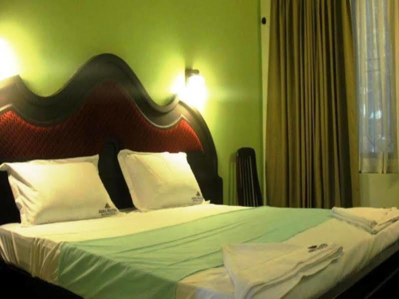 Indraprastha Beach Resort 瓦尔卡拉 外观 照片